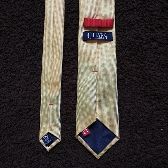 Chaps Necktie Tie Solid Yellow Preppy Formal Slim 3x55" - Picture 2 of 6